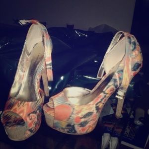 High heel shoe